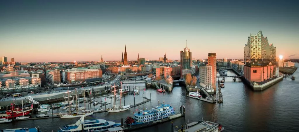Freelancen in Hamburg: Was die Stadt an Alster und Elbe so interessant macht